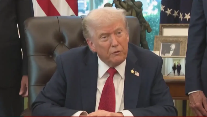 Ông Trump ra quyết định về việc cung cấp Tomahawk cho Ukraine